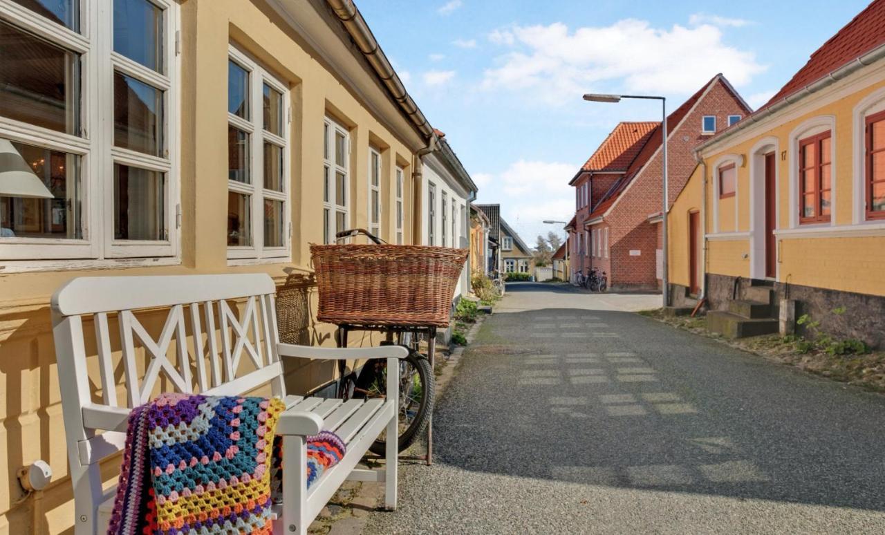 Hyggeligt Gammelt Fiskerhus I Marstal Villa Luaran gambar